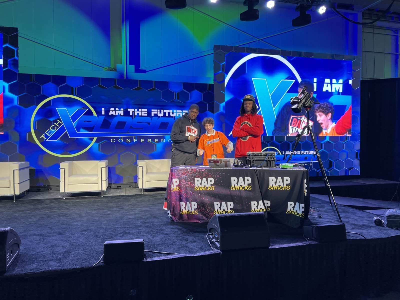 JT on stage during a RapSnacks workshop with students in Memphis, Tennessee.